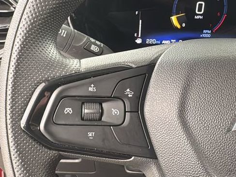 Used 2025 Chevrolet TrailBlazer LT w/ Driver Confidence Package image 21