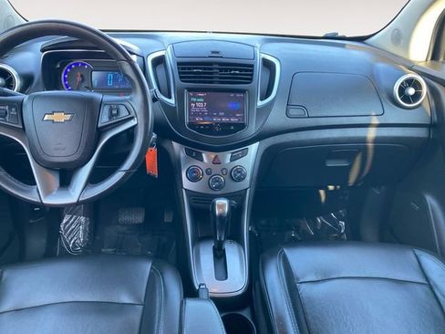 Used 2016 Chevrolet Trax LTZ FWD image 10