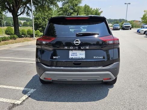 Used 2023 Nissan Rogue SV AWD/4WD image 7