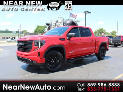 Used 2023 GMC Sierra 1500 Elevation w/ LPO, Elevation Black Package