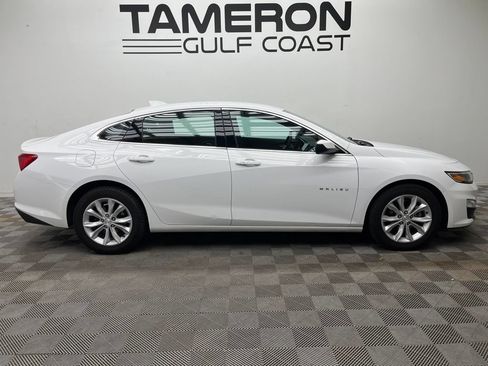 Used 2025 Chevrolet Malibu LT FWD image 4