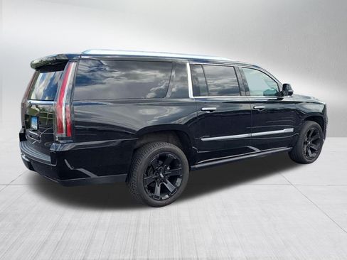 Used 2019 Cadillac Escalade ESV Premium Luxury AWD/4WD image 3