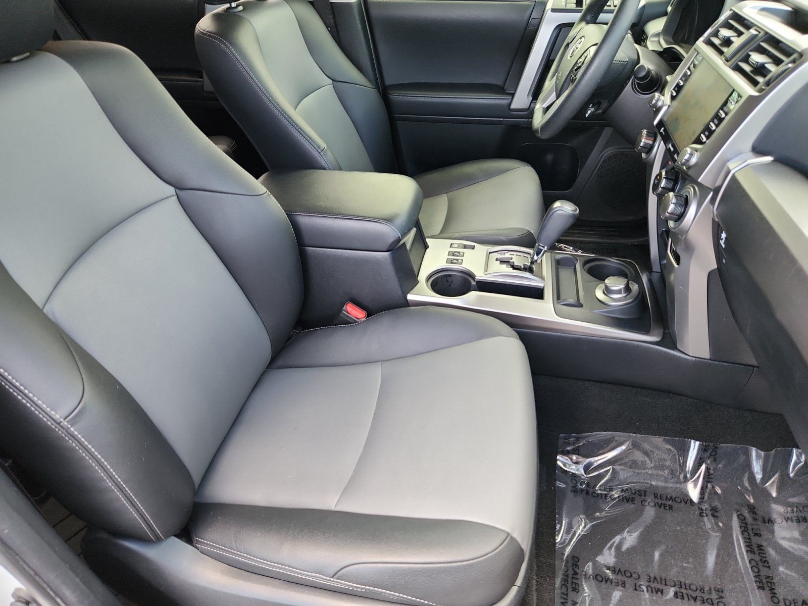 Used 2020 Toyota 4Runner SR5 Premium w/ Moonroof Package AWD/4WD image 16