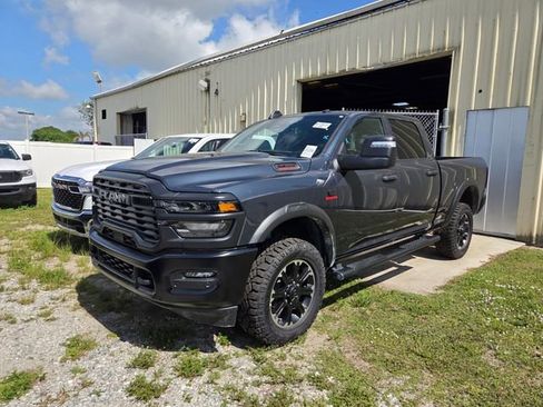 Used 2026 RAM 2500 Warlock AWD/4WD image 2