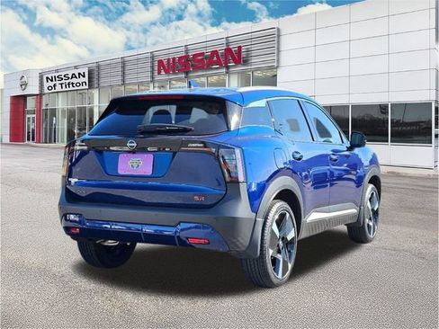 Certified 2025 Nissan Kicks SR w/ Illumination Package image 7