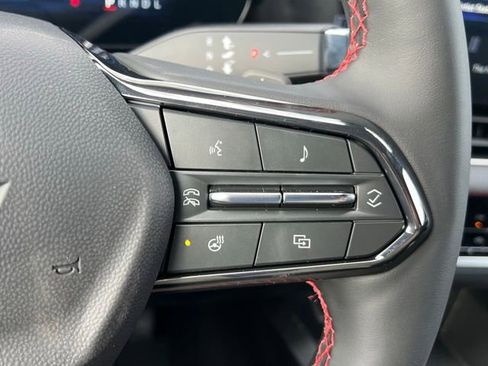 New 2025 Chevrolet Equinox RS image 18