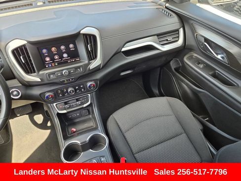 Used 2023 GMC Terrain SLE w/ Driver Convenience Package AWD/4WD image 16