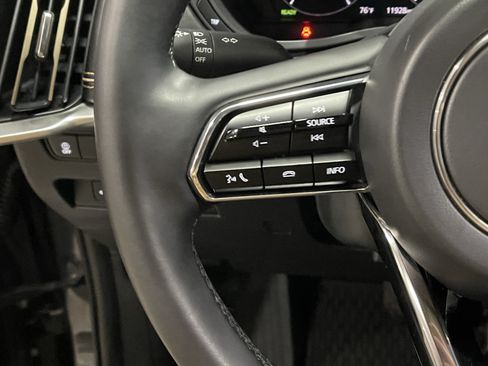 Used 2025 MAZDA CX-90 Plug-In Hybrid w/ Premium Plus AWD/4WD image 23