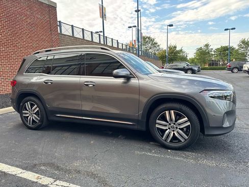 Certified 2024 Mercedes-Benz EQB 250+ w/ Winter Package image 8