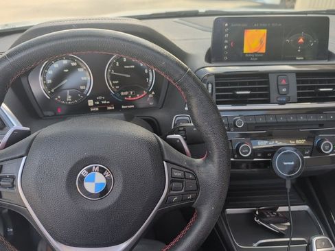 Used 2018 BMW 230i Convertible image 21