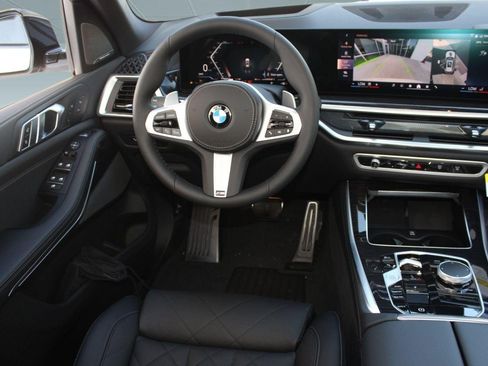 Used 2026 BMW X5 sDrive40i w/ M Sport Package RWD image 27