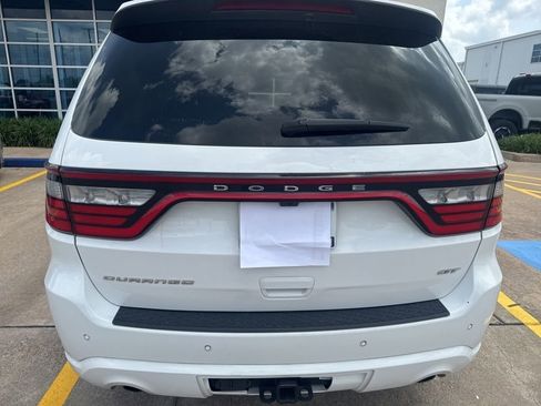 Used 2024 Dodge Durango GT RWD image 4
