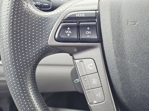 Used 2014 Honda Odyssey EX image 24