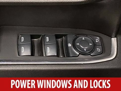 Used 2025 Chevrolet Silverado 1500 LT AWD/4WD image 9