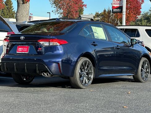 New 2026 Toyota Corolla SE image 3