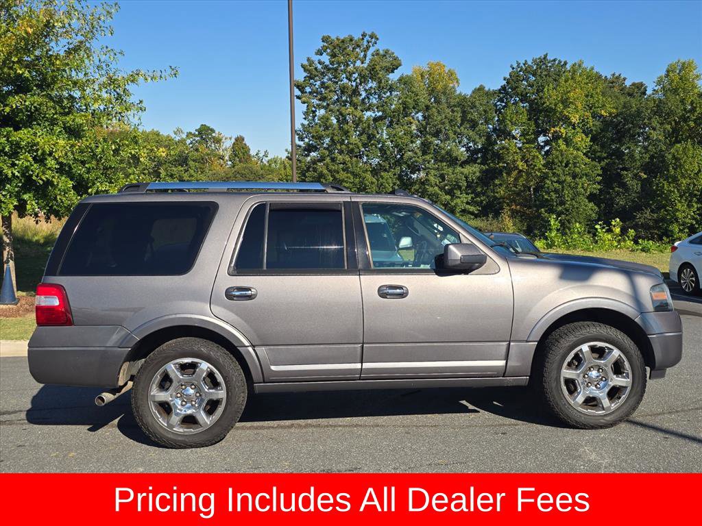 Used 2014 Ford Expedition Limited w/ Equipment Group 301A AWD/4WD image 2