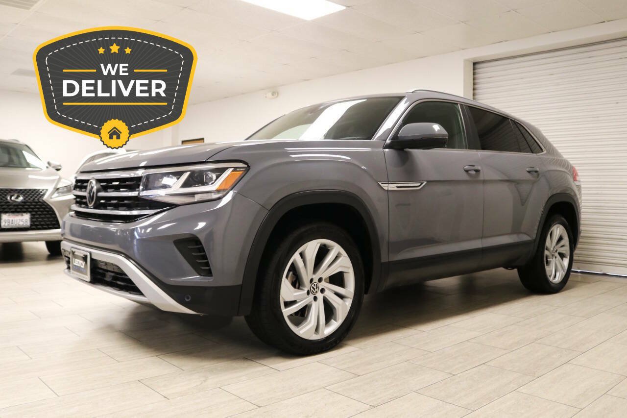 Used 2021 Volkswagen Atlas Cross Sport SEL AWD/4WD image 2