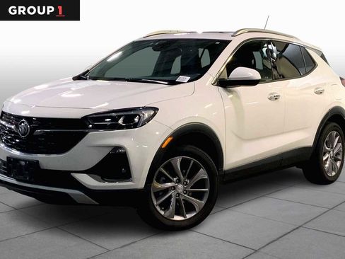 Used 2022 Buick Encore GX Essence w/ Experience Buick Package image 1