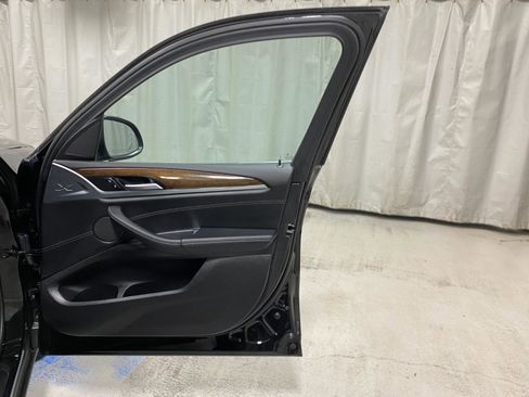 Used 2023 BMW X3 xDrive30i w/ Premium Package image 21