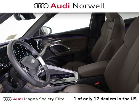 Used 2025 Audi Q5 Premium Plus w/ Premium Plus AWD/4WD image 20