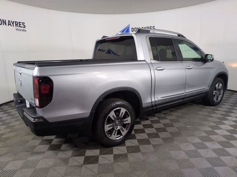 Used 2017 Honda Ridgeline RTL image 8
