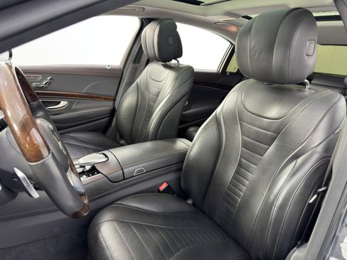 Used 2018 Mercedes-Benz S 560 Sedan image 39