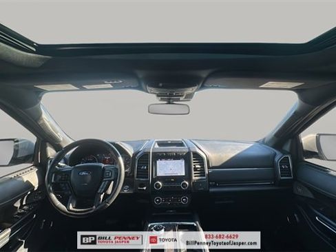 Used 2018 Ford Expedition Max Limited w/ Equipment Group 301A image 10