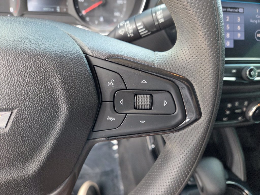 Used 2021 Chevrolet TrailBlazer LT w/ Convenience Package FWD image 28