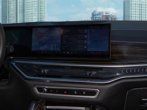 Used 2024 BMW X6 xDrive40i image 23