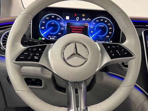 Used 2023 Mercedes-Benz EQE 350+ 4MATIC SUV w/ Exclusive Trim Package image 15
