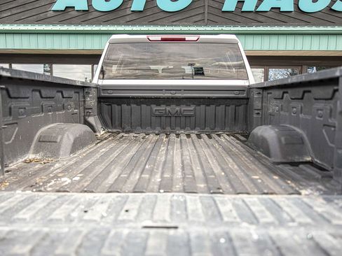 Used 2022 GMC Sierra 3500 SLE w/ SLE Value Package AWD/4WD image 16