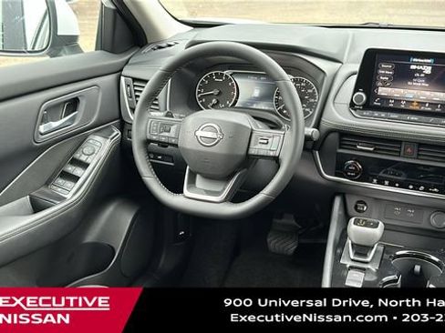 New 2026 Nissan Rogue SV image 24