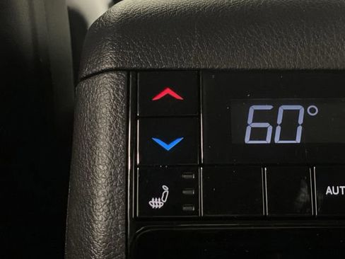 Used 2023 Jeep Grand Cherokee L Limited image 34