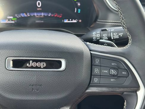 Certified 2024 Jeep Grand Cherokee Limited 4xe AWD/4WD image 26