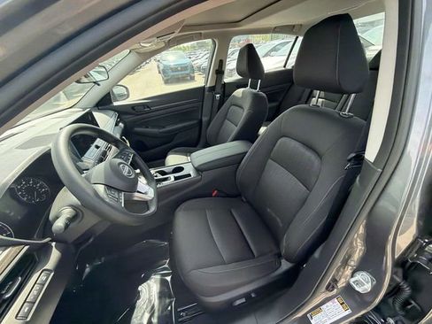 New 2026 Nissan Altima 2.5 SV image 11