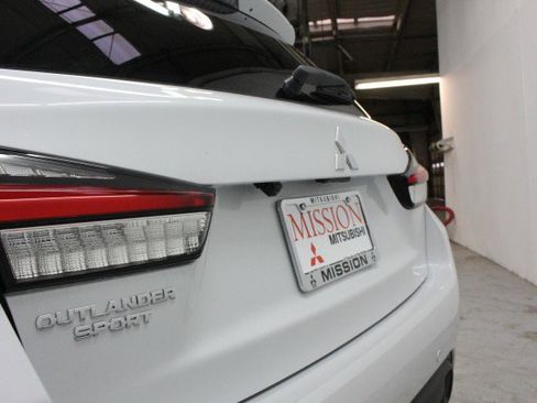 New 2026 Mitsubishi Outlander Sport ES image 4