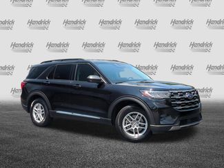 Used 2025 Ford Explorer Active RWD video 2