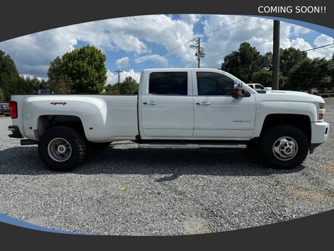 Used 2017 Chevrolet Silverado 3500 LTZ w/ Duramax Plus Package AWD/4WD image 6