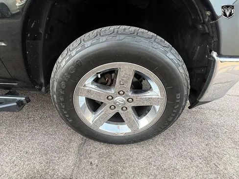 Used 2011 RAM 1500 ST w/ ST Popular Equipment Group AWD/4WD image 17