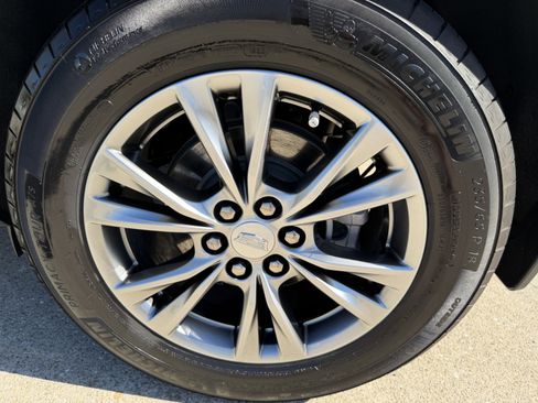 Certified 2023 Cadillac XT5 Premium Luxury image 34