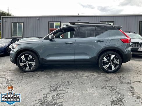 Used 2022 Volvo XC40 P8 Recharge Plus AWD/4WD image 5