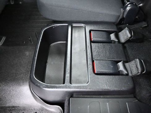 Used 2021 Toyota Tacoma SR5 image 43