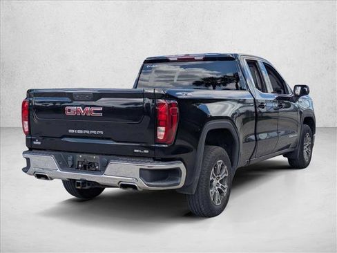 Used 2022 GMC Sierra 1500 SLE AWD/4WD image 5
