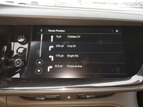 Certified 2023 Buick Envision Essence image 21