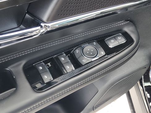 New 2026 Lincoln Corsair Premiere image 10