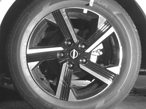 Used 2025 Nissan Sentra SV FWD image 14