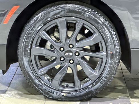 Used 2023 Chevrolet Equinox RS image 11