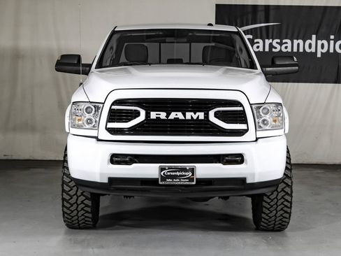 Used 2017 RAM 2500 SLT image 3