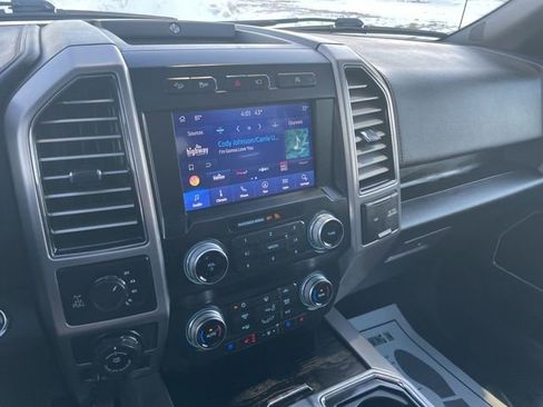 Used 2019 Ford F150 Platinum w/ Equipment Group 701A Luxury image 19