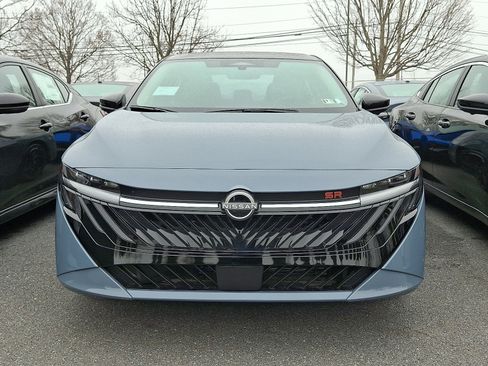 New 2026 Nissan Sentra SR w/ SR Premium Package image 2